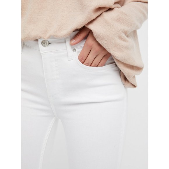NWT Free People Busted Knee Skinny Jean / White - Picture 5 of 7